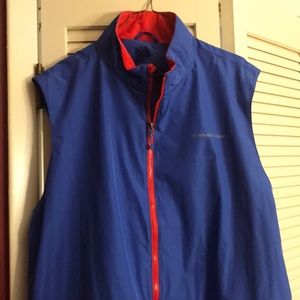 Vineyard Vines outwear vest